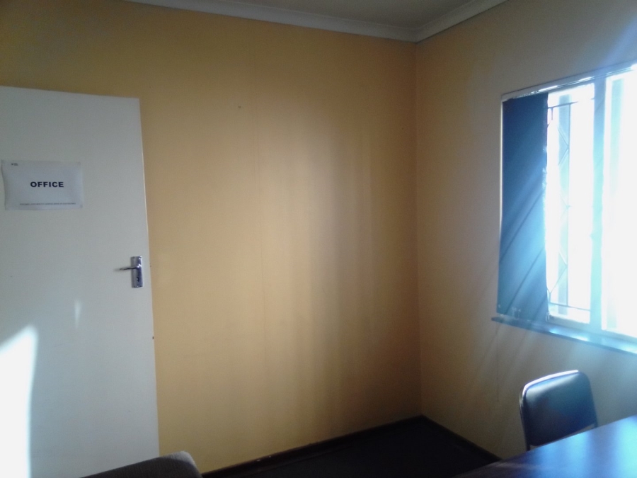 To Let commercial Property for Rent in Halfway House Gauteng
