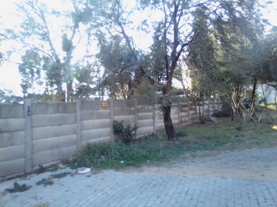 To Let commercial Property for Rent in Halfway House Gauteng