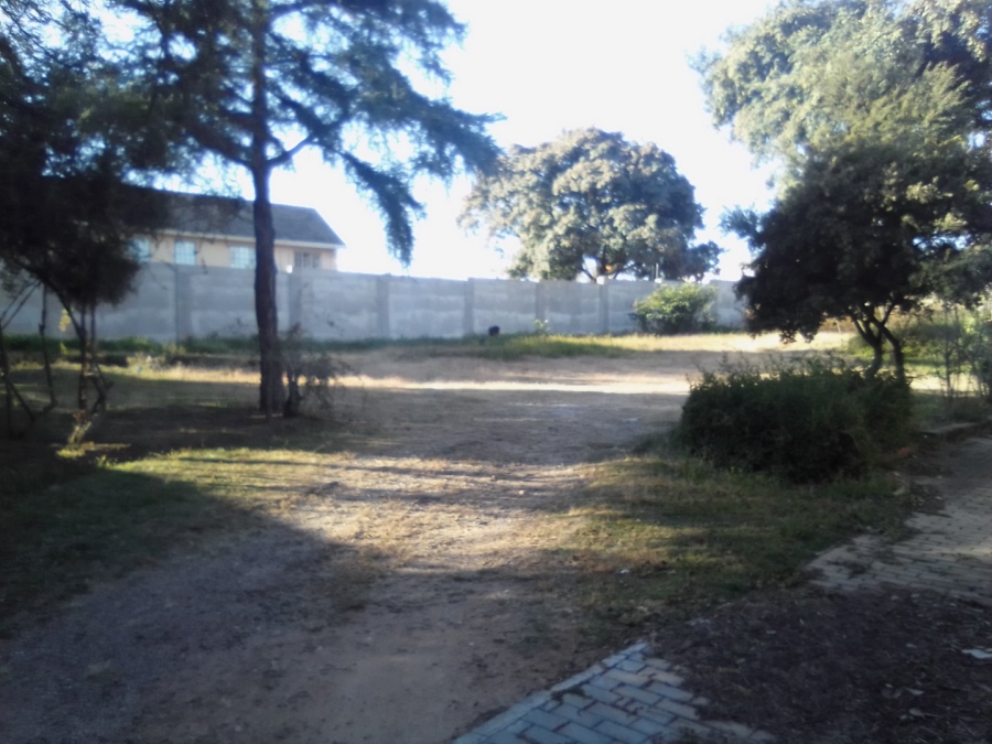 To Let commercial Property for Rent in Halfway House Gauteng