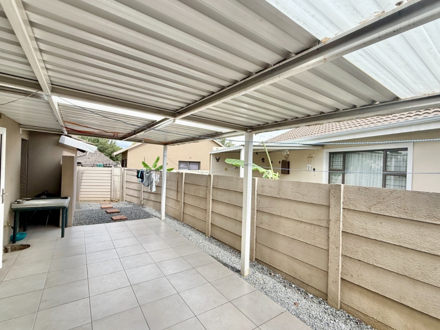 4 Bedroom Property for Sale in Brackenhurst Gauteng