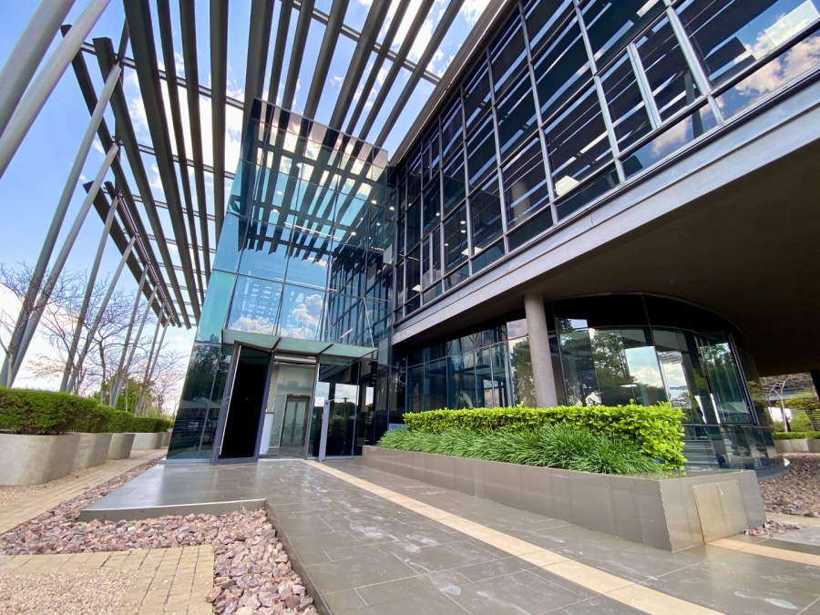 To Let commercial Property for Rent in Woodmead Gauteng