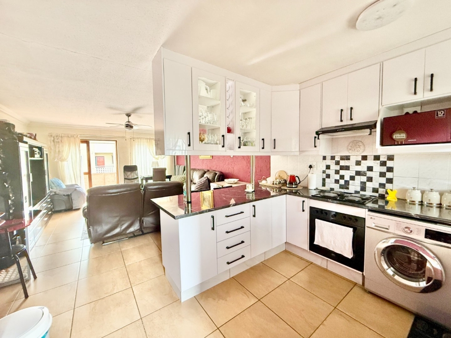 3 Bedroom Property for Sale in New Market Park Gauteng