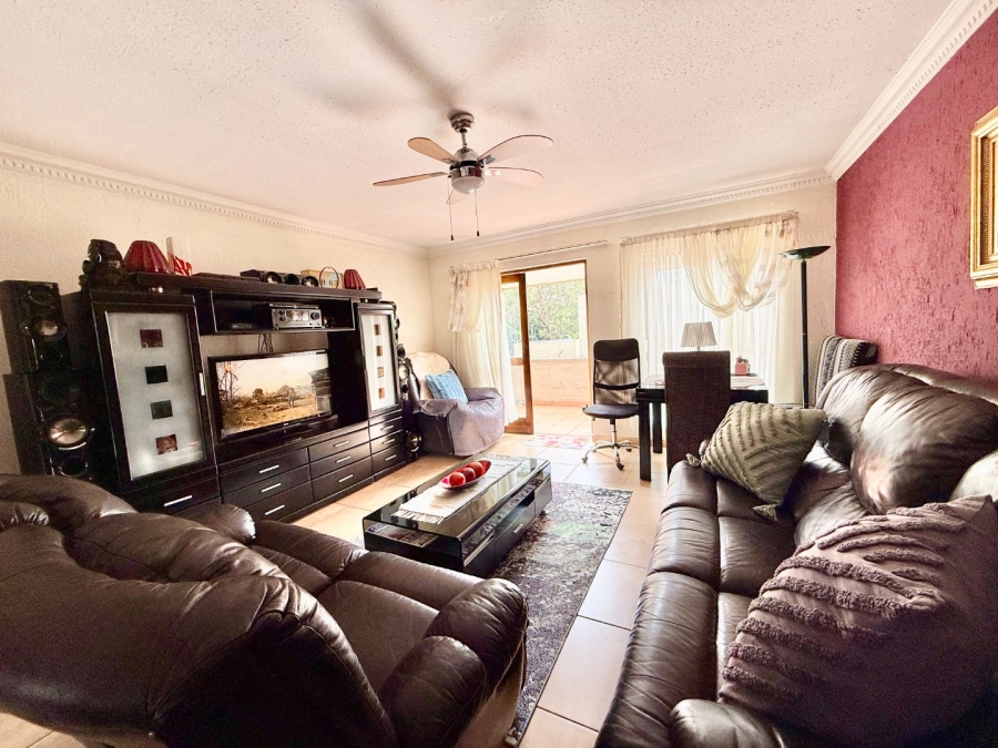 3 Bedroom Property for Sale in New Market Park Gauteng