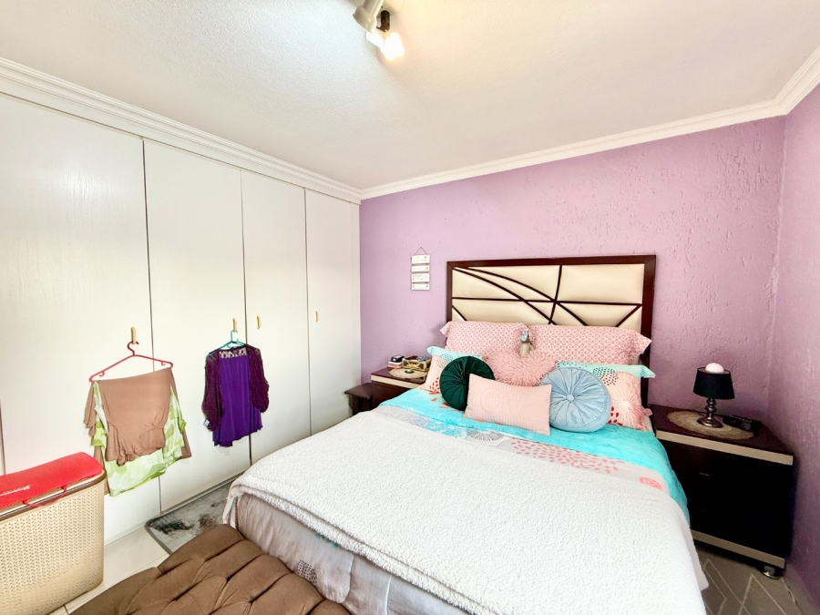 3 Bedroom Property for Sale in New Market Park Gauteng