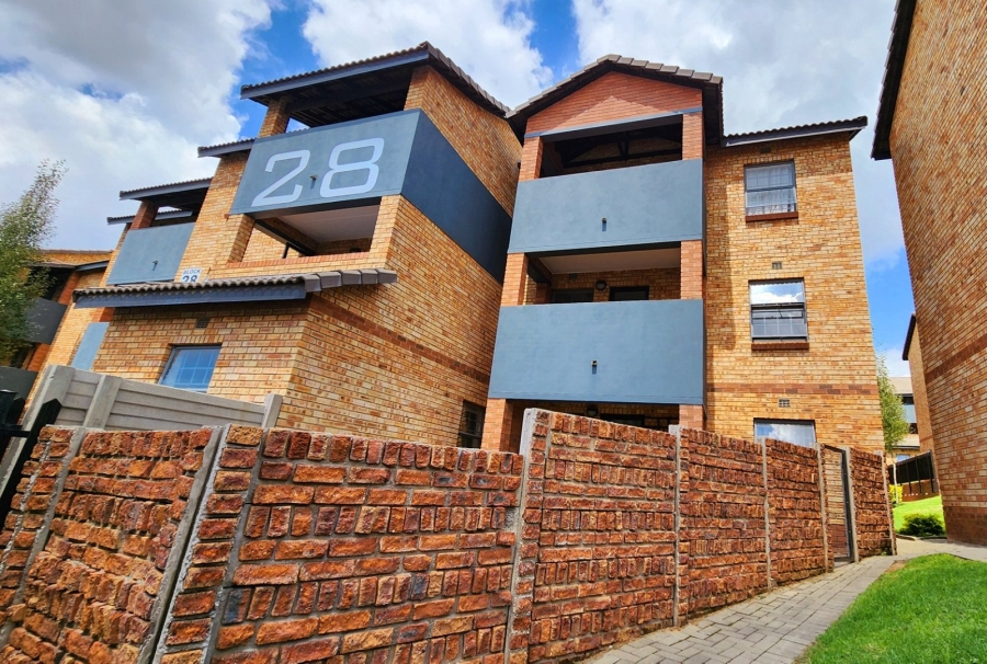  Bedroom Property for Sale in Noordwyk Gauteng