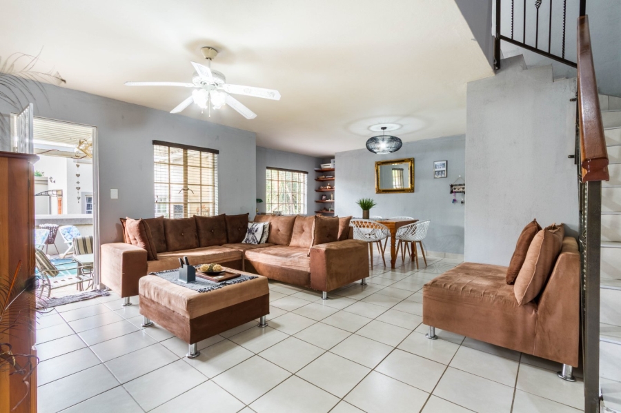 3 Bedroom Property for Sale in Equestria Gauteng