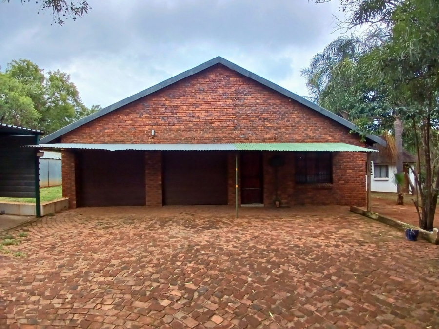 Commercial Property for Sale in Kameeldrift West Gauteng