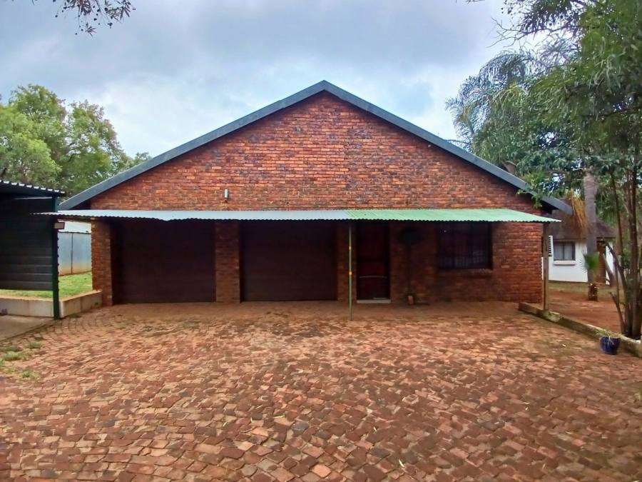 Commercial Property for Sale in Kameeldrift West Gauteng