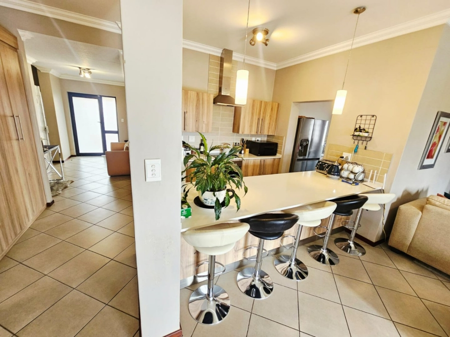 3 Bedroom Property for Sale in Monavoni Gauteng
