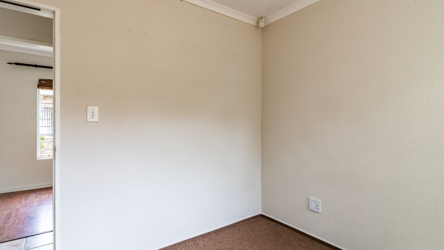 3 Bedroom Property for Sale in Wilgeheuwel Gauteng