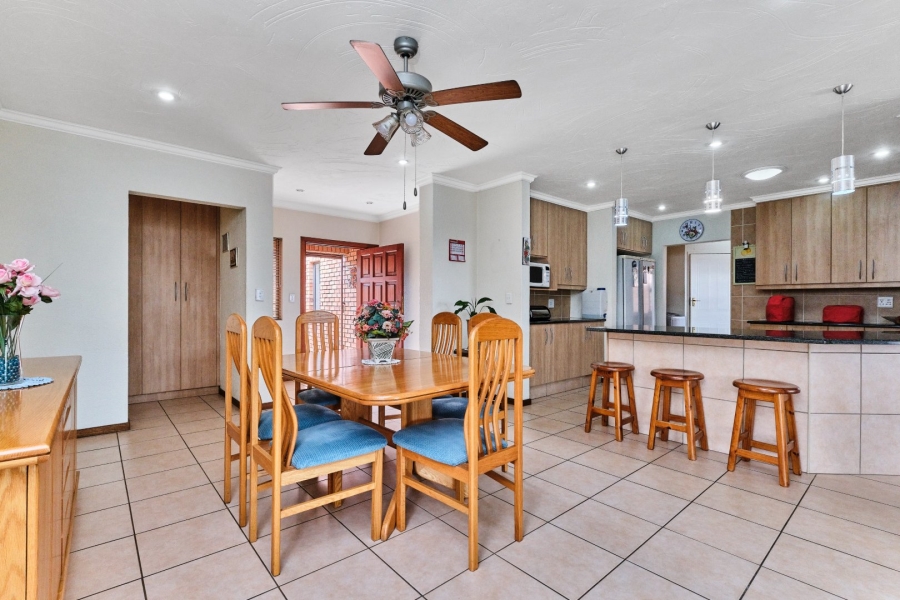 3 Bedroom Property for Sale in Honeydew Manor Gauteng