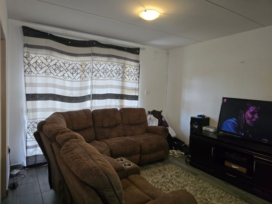 To Let 2 Bedroom Property for Rent in Lilianton Gauteng