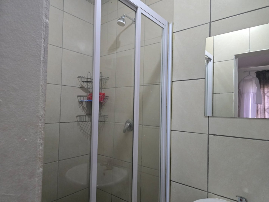 To Let 2 Bedroom Property for Rent in Lilianton Gauteng