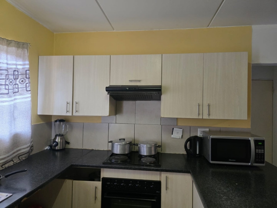 To Let 2 Bedroom Property for Rent in Lilianton Gauteng