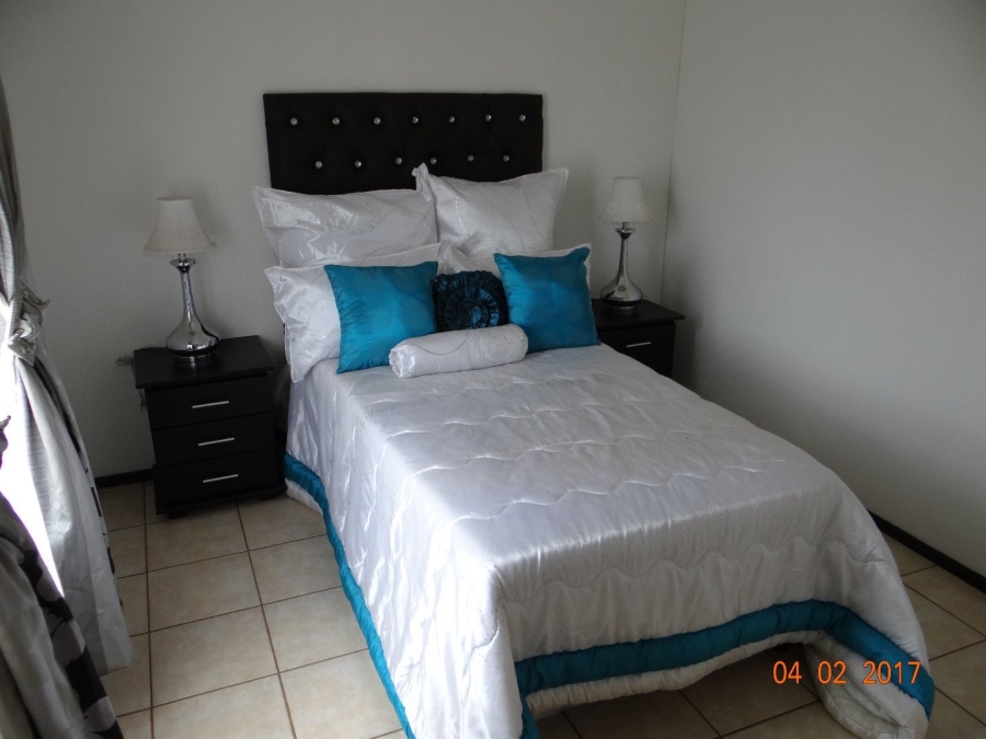 2 Bedroom Property for Sale in Sky City Gauteng