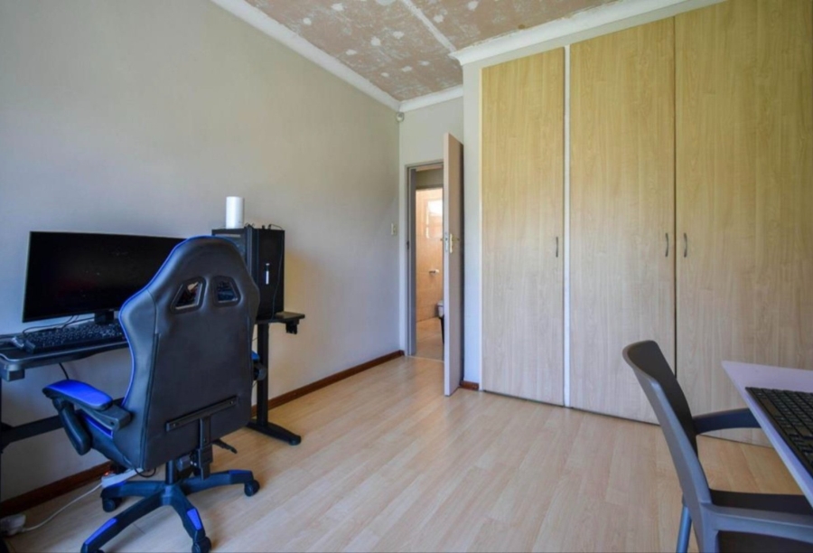 4 Bedroom Property for Sale in Murrayfield Gauteng