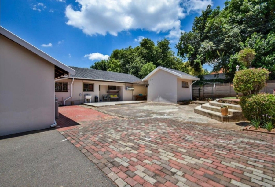 4 Bedroom Property for Sale in Murrayfield Gauteng