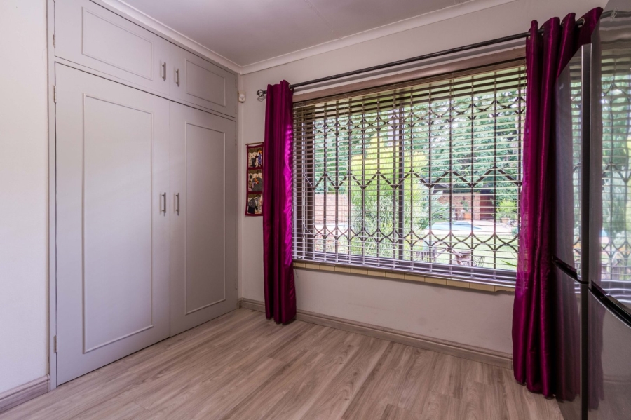 4 Bedroom Property for Sale in Die Wilgers Gauteng