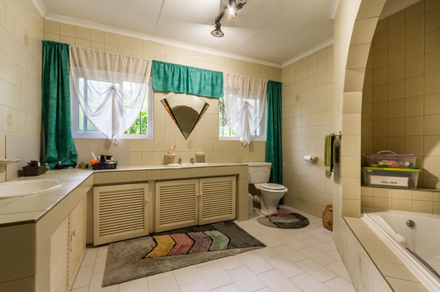 4 Bedroom Property for Sale in Die Wilgers Gauteng