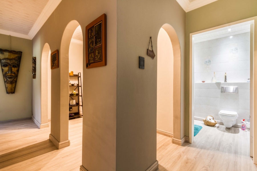 4 Bedroom Property for Sale in Die Wilgers Gauteng