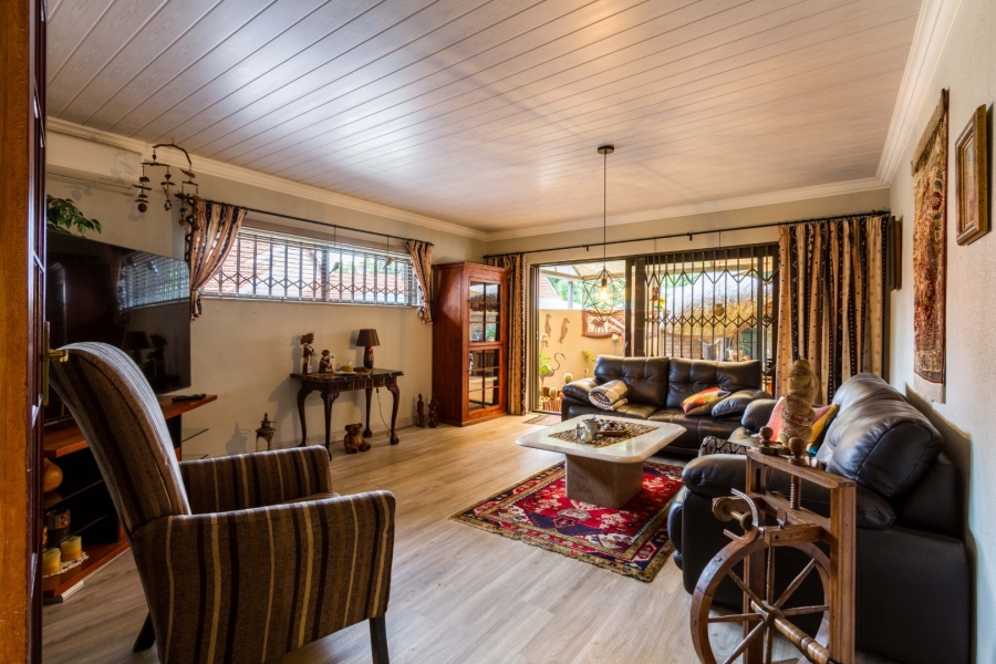 4 Bedroom Property for Sale in Die Wilgers Gauteng