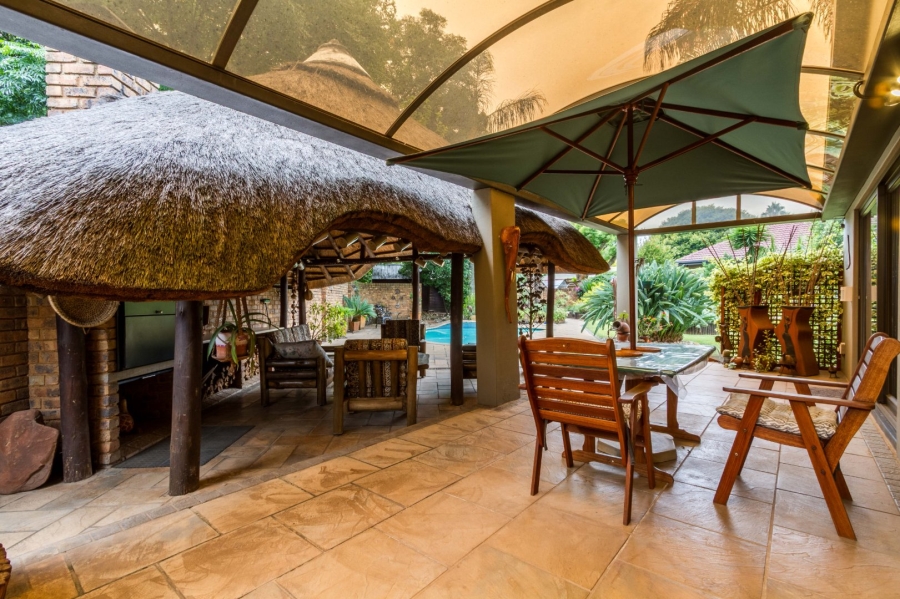 4 Bedroom Property for Sale in Die Wilgers Gauteng