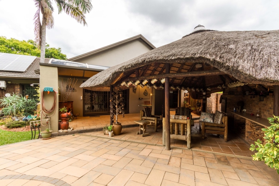 4 Bedroom Property for Sale in Die Wilgers Gauteng