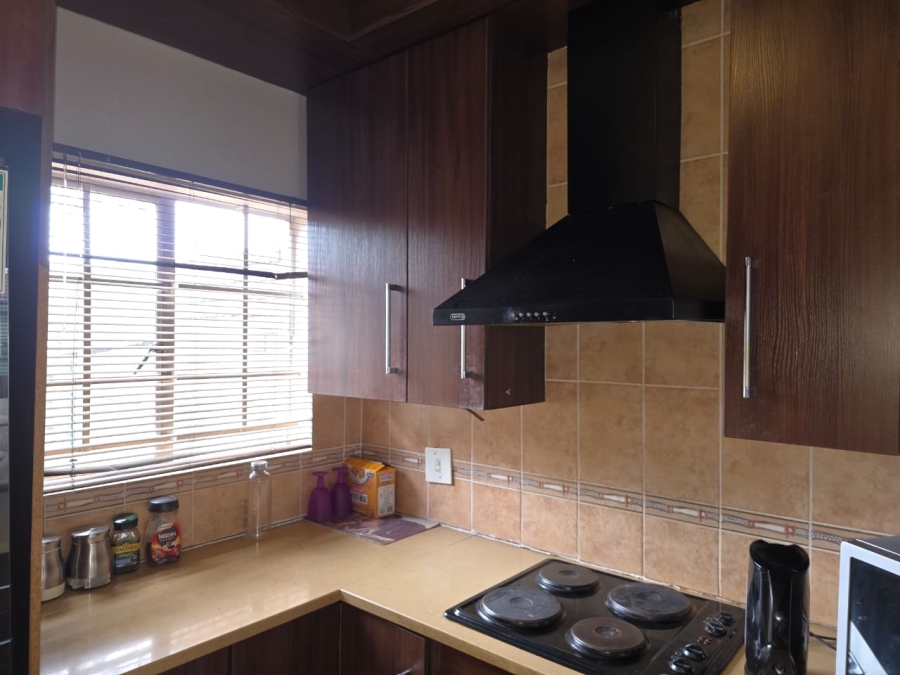 2 Bedroom Property for Sale in Montana Park Gauteng