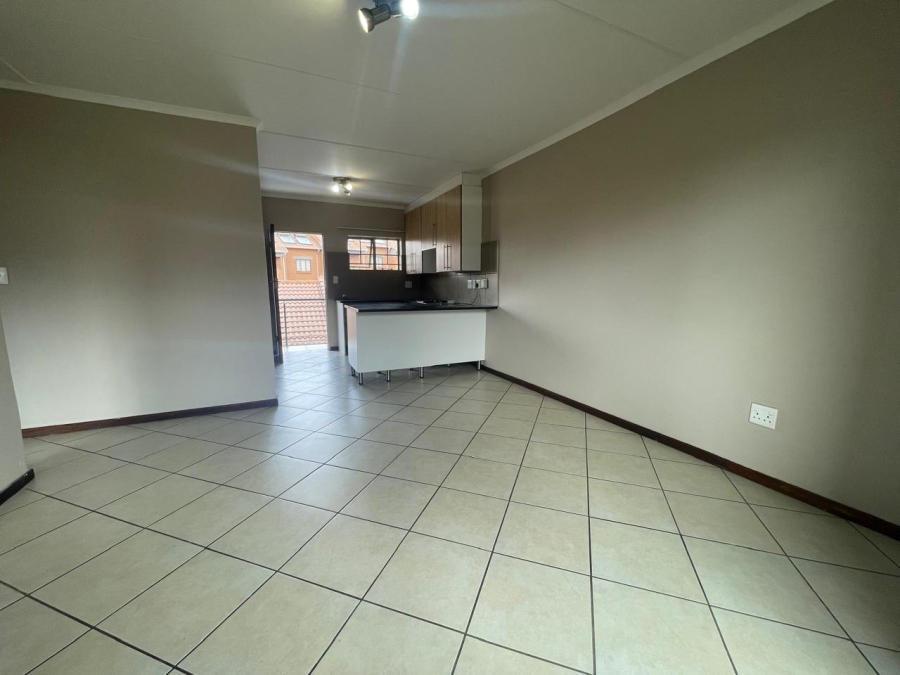 2 Bedroom Property for Sale in Noordwyk Gauteng