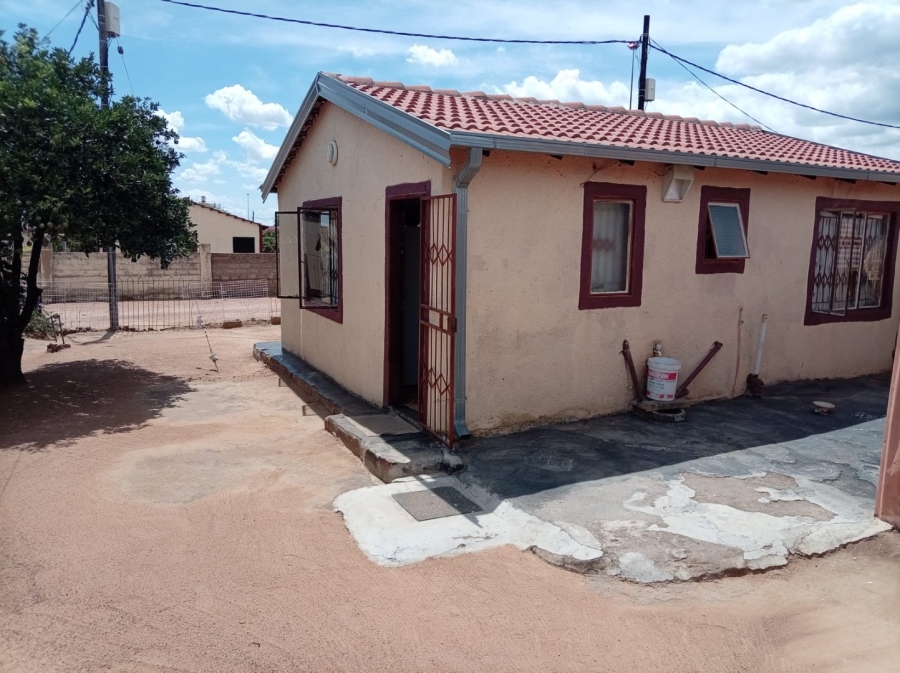 2 Bedroom Property for Sale in Soshanguve P Gauteng