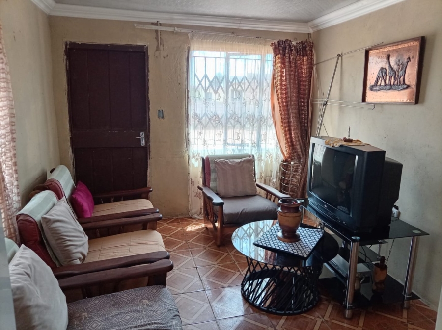 2 Bedroom Property for Sale in Soshanguve P Gauteng