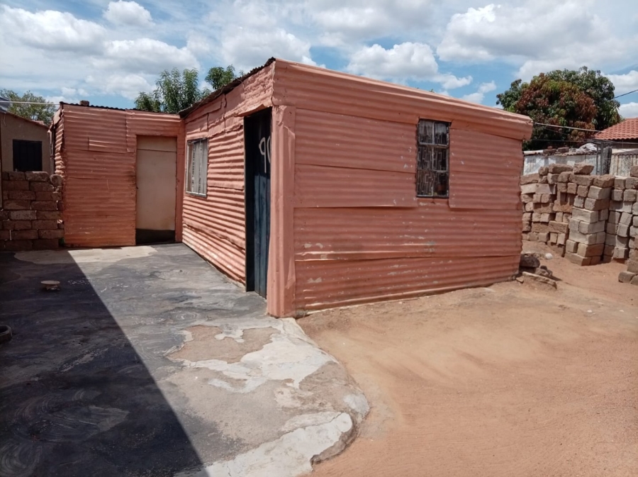 2 Bedroom Property for Sale in Soshanguve P Gauteng