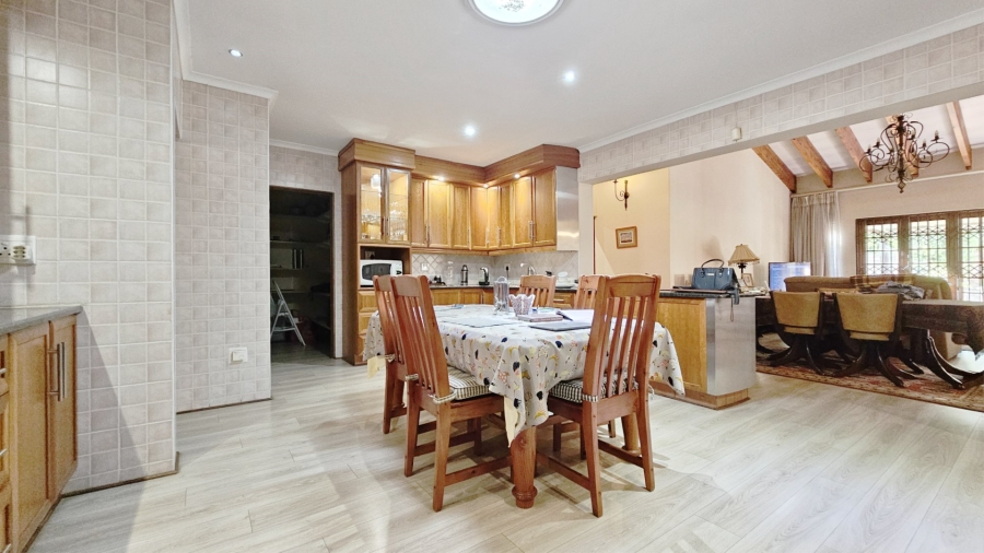 4 Bedroom Property for Sale in Three Rivers Proper Gauteng