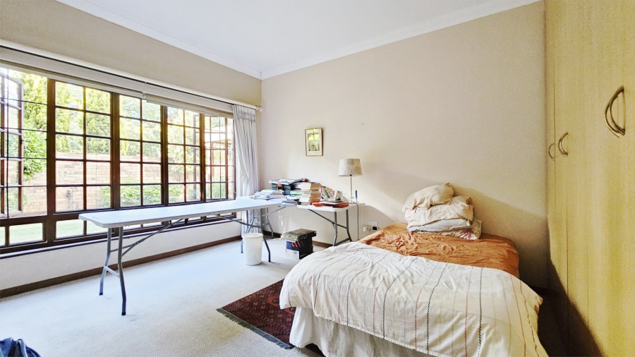 4 Bedroom Property for Sale in Three Rivers Proper Gauteng