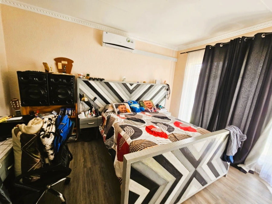 4 Bedroom Property for Sale in Ferryvale Gauteng