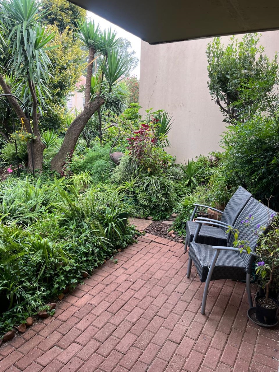 2 Bedroom Property for Sale in Bedford Gardens Gauteng