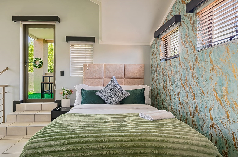 To Let 2 Bedroom Property for Rent in Paulshof Gauteng