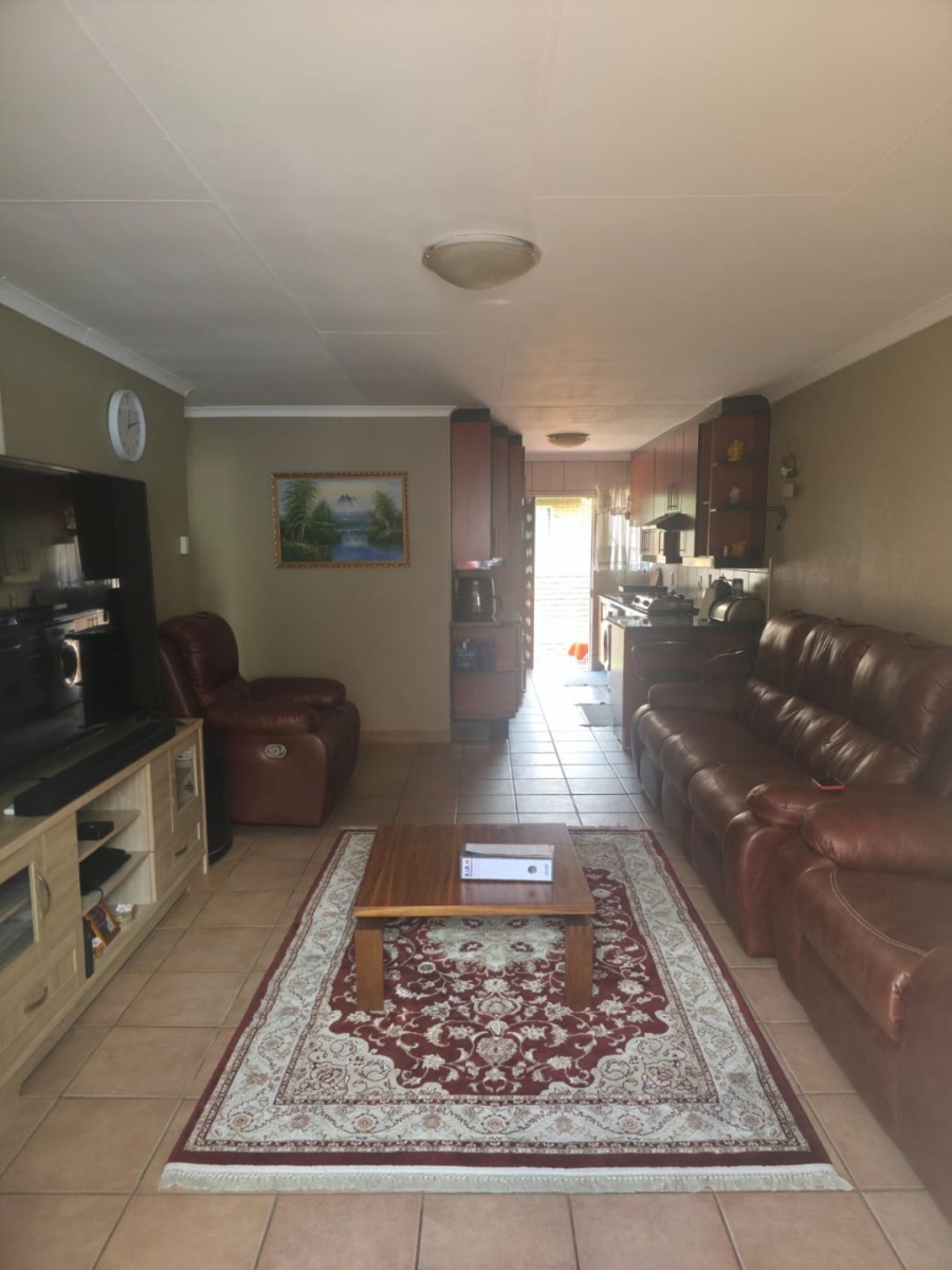 2 Bedroom Property for Sale in Norkem Park Gauteng