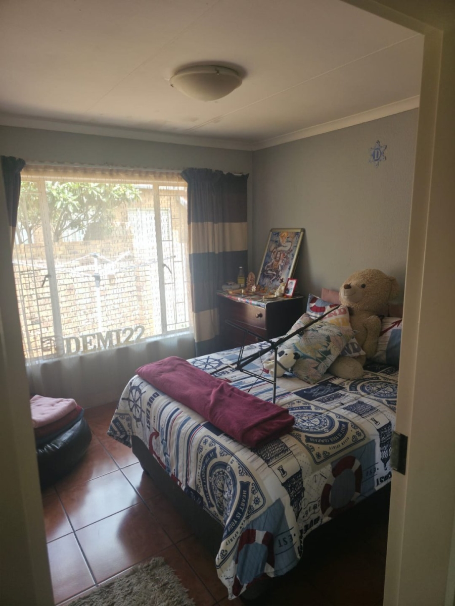 2 Bedroom Property for Sale in Norkem Park Gauteng