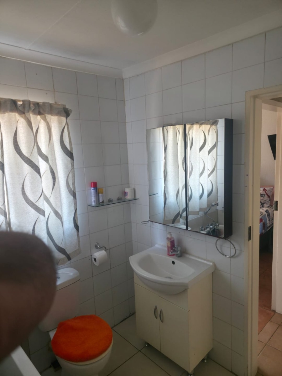 2 Bedroom Property for Sale in Norkem Park Gauteng