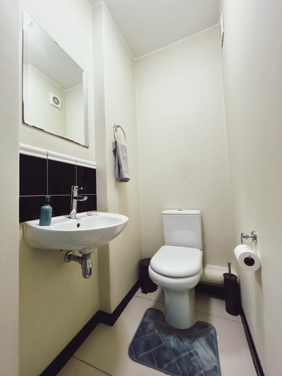 To Let 1 Bedroom Property for Rent in Edenburg Gauteng