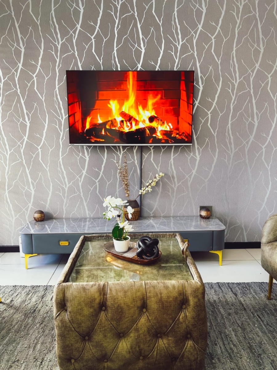 To Let 1 Bedroom Property for Rent in Edenburg Gauteng