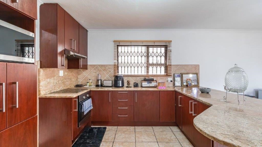 3 Bedroom Property for Sale in Brentwood Park AH Gauteng