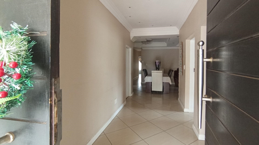 4 Bedroom Property for Sale in Savannah Country Estate Gauteng