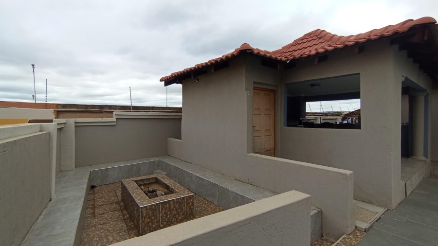 4 Bedroom Property for Sale in Savannah Country Estate Gauteng