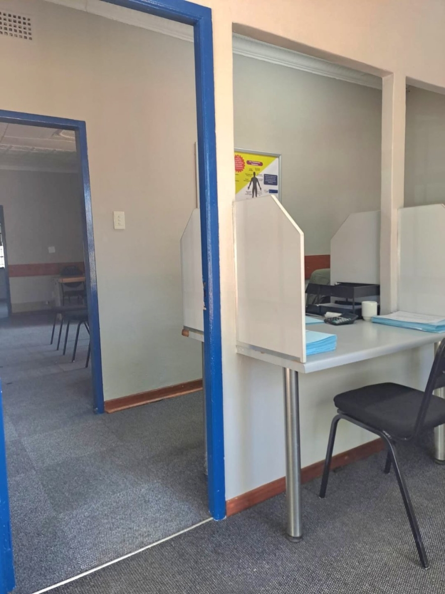  Bedroom Property for Sale in Kempton Park Ext 2 Gauteng