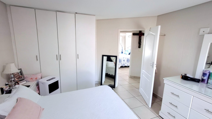 2 Bedroom Property for Sale in Vanderbijlpark SW 5 Gauteng