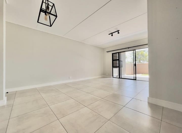 3 Bedroom Property for Sale in Waterfall Gauteng