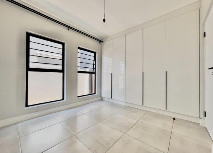 3 Bedroom Property for Sale in Waterfall Gauteng