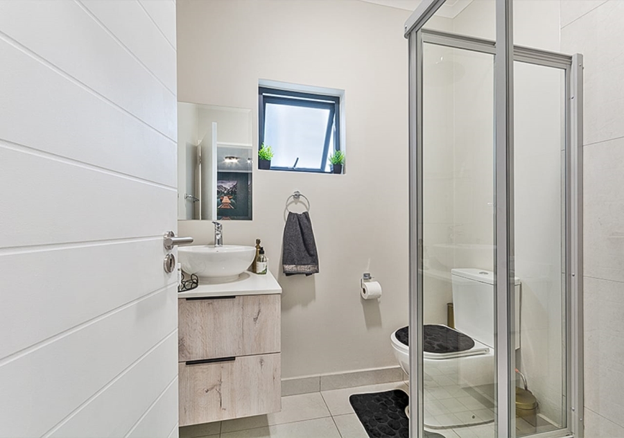  Bedroom Property for Sale in Carlswald Estate Gauteng